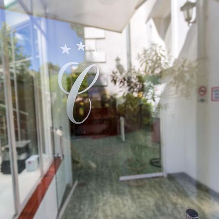 Classic Hotel Budapest Bagian luar foto