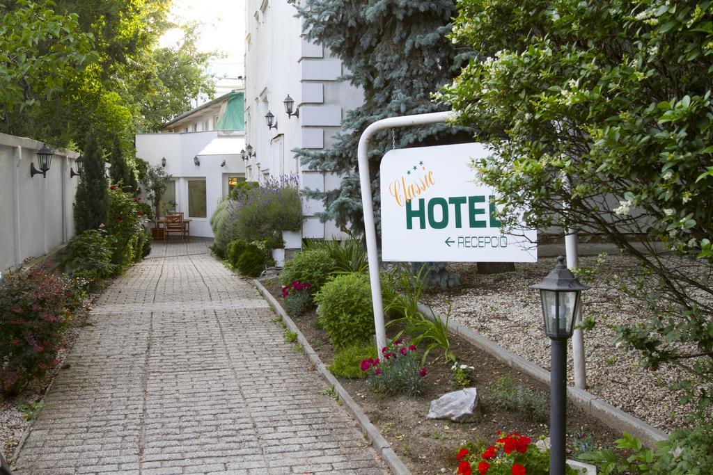 Classic Hotel Budapest Bagian luar foto