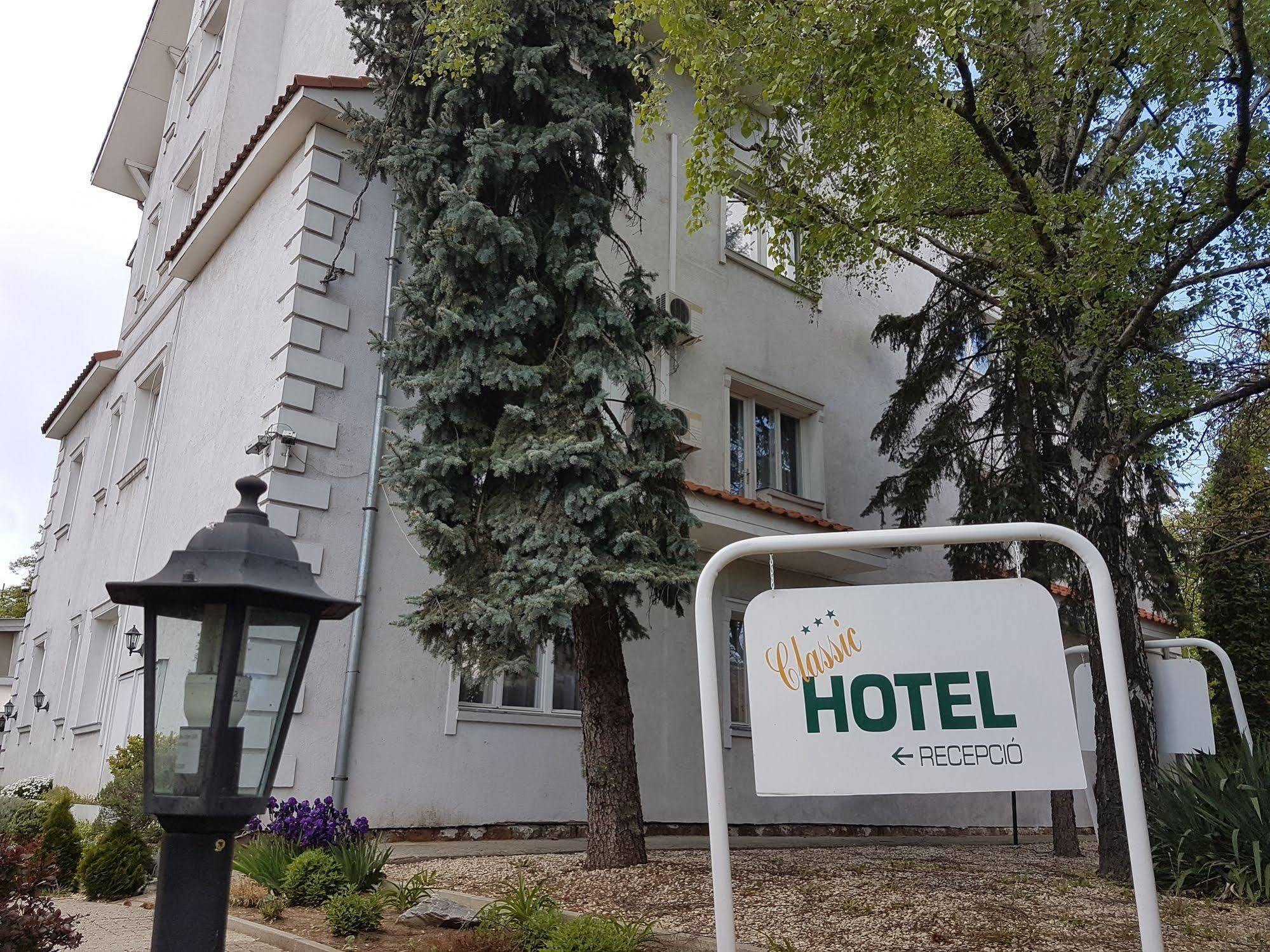 Classic Hotel Budapest Bagian luar foto